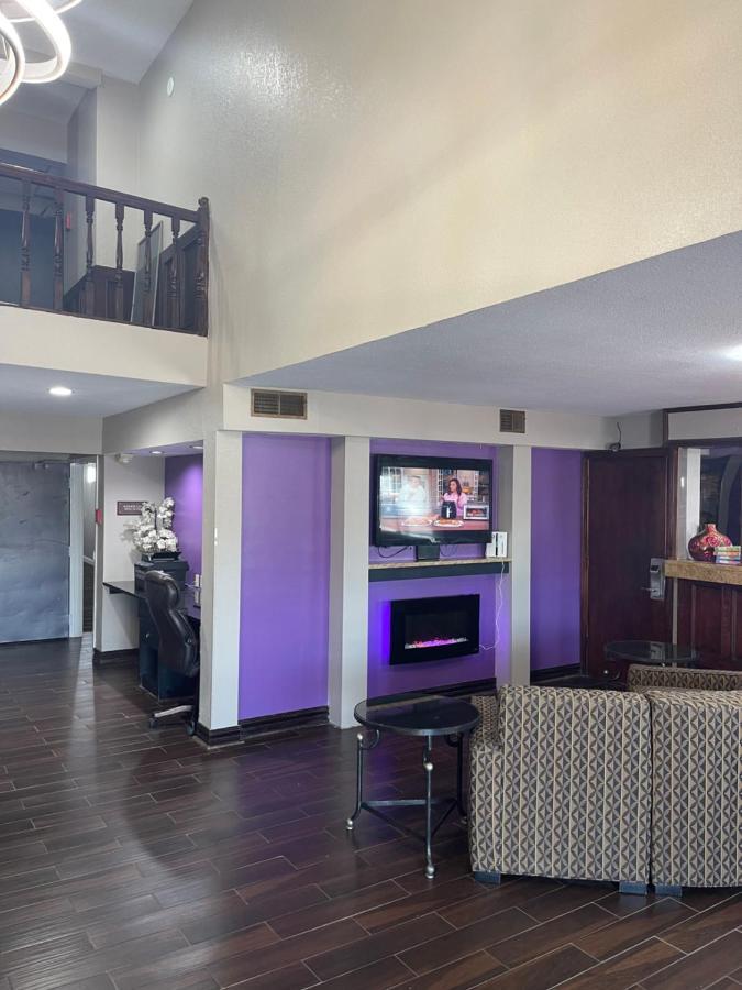 Hotel Baymont By Wyndham - Omaha Bellevue